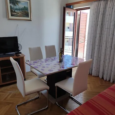 Apartamento With Parking Space Stobrec, Split - 20510